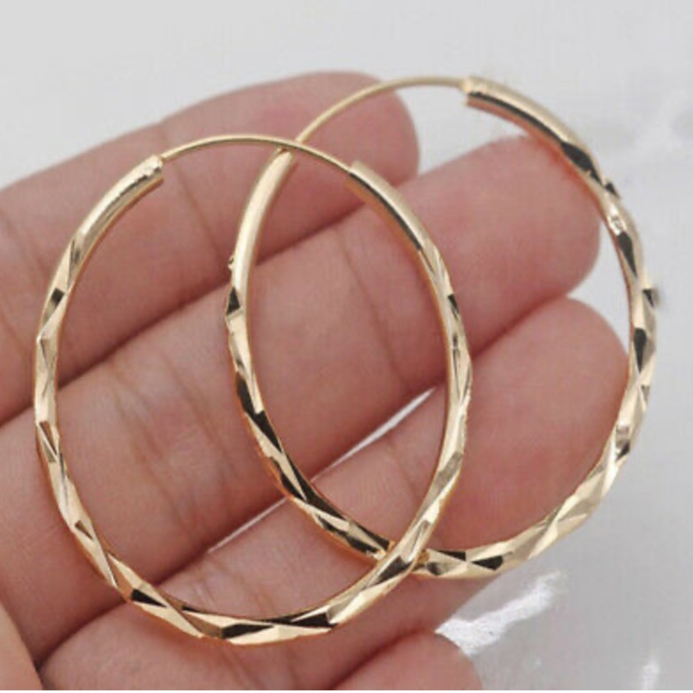 NEW 18k gold plated hoop earrings - Picture 3 of 4